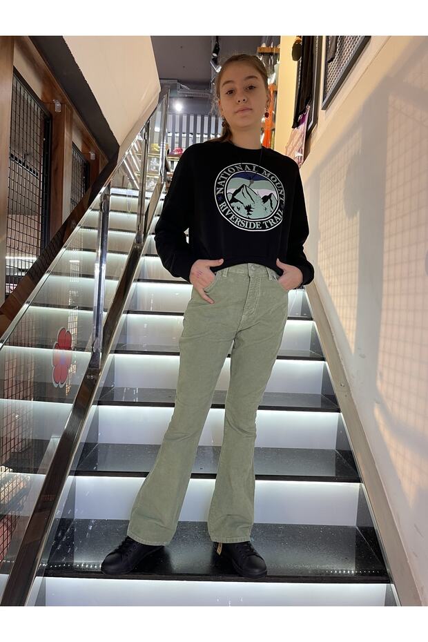 Girl's Velvet Green Flared Trousers