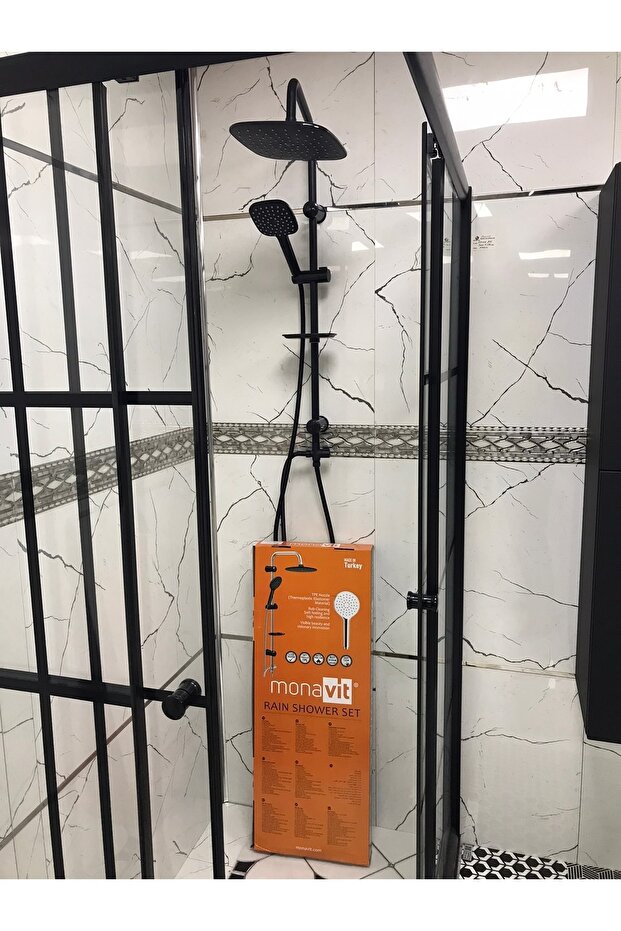Mat Siyah Tepe Duş Sistemi - 1