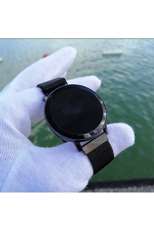 Siyah Hasır Mıknatıslı Kordon Sarı Kasa Dokunmatik Erkek Saati - 4