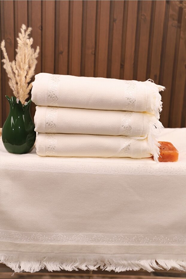 Set of 4 Etamine Jacquard Tasseled Fringed Soft 50*90 Hand and Face Towels Canvas Embroidery