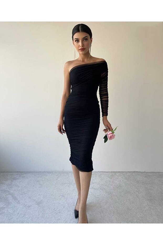 One Sleeve Half Off Shoulder Tulle Dress