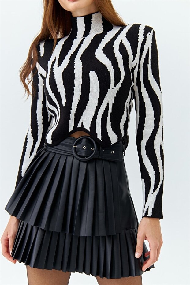 High Collar Zebra Patterned Knitwear Black Women's Sweater