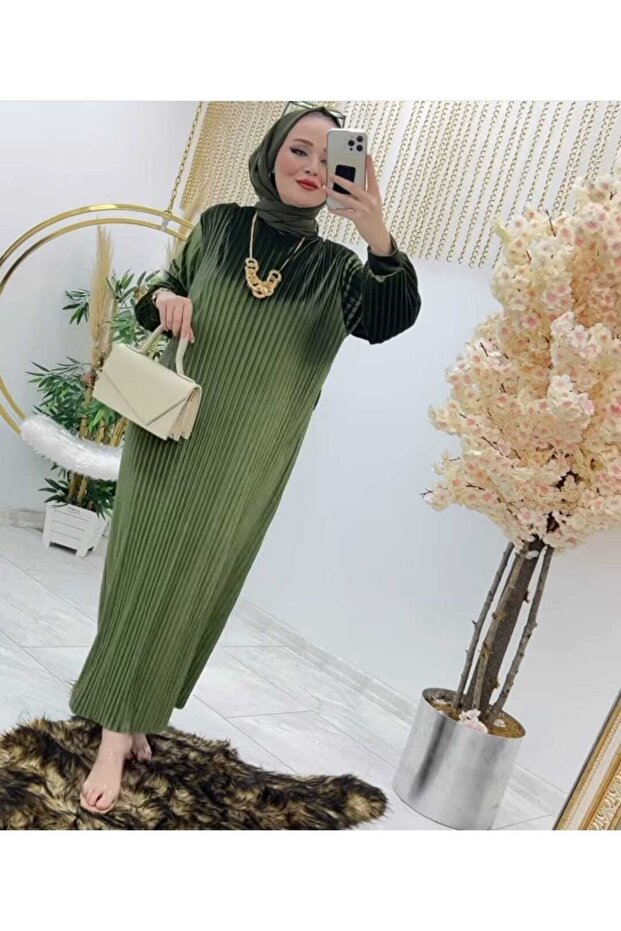 Kadife Boydan Piliseli Elbise - 3