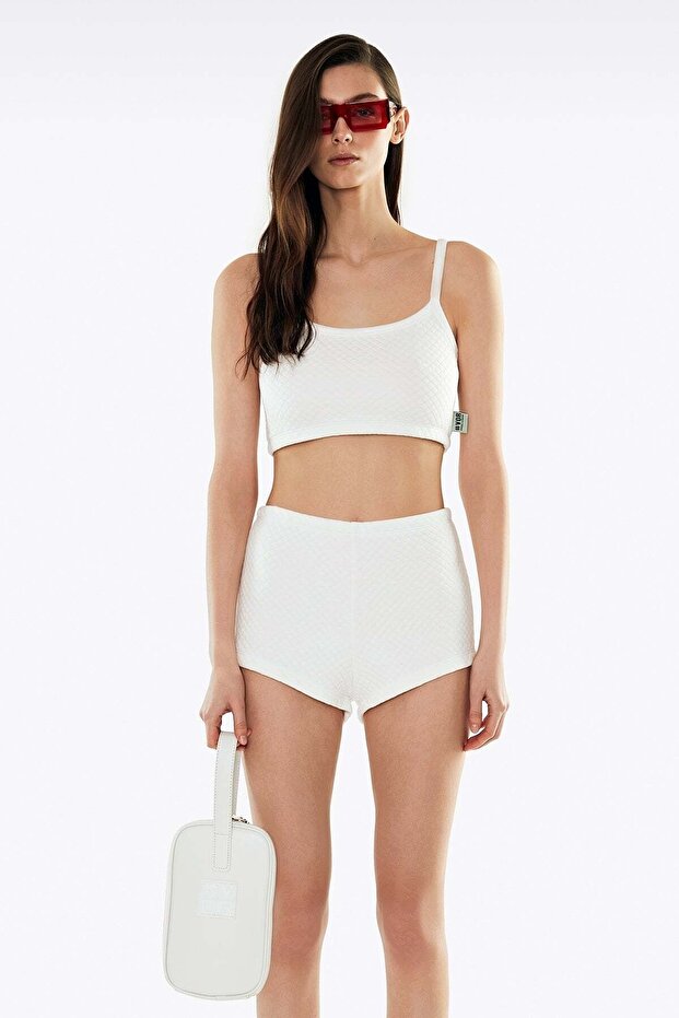 Ekru Şort 11477 - 4