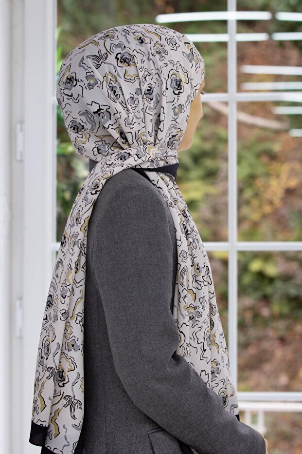 Women's Luxury Medina Silk Shawl Gray - Beige