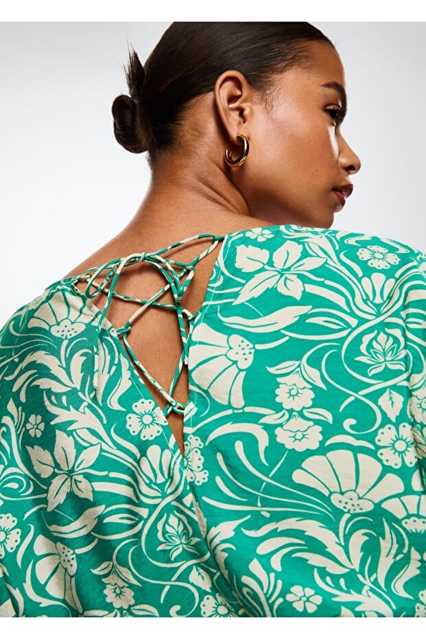 Desenli Dökümlü Elbise - 6