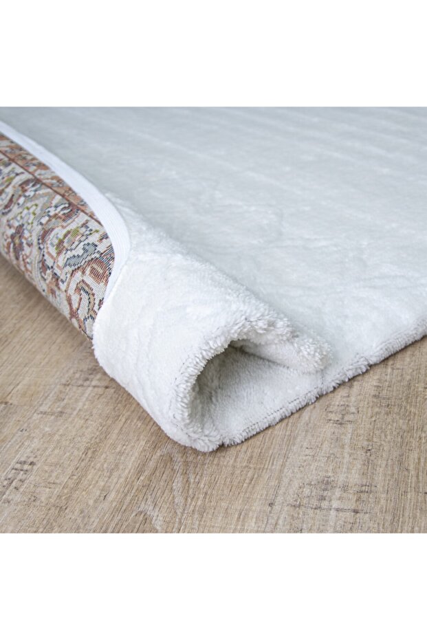 Lastikli Halı Örtüsü Sultan - 2