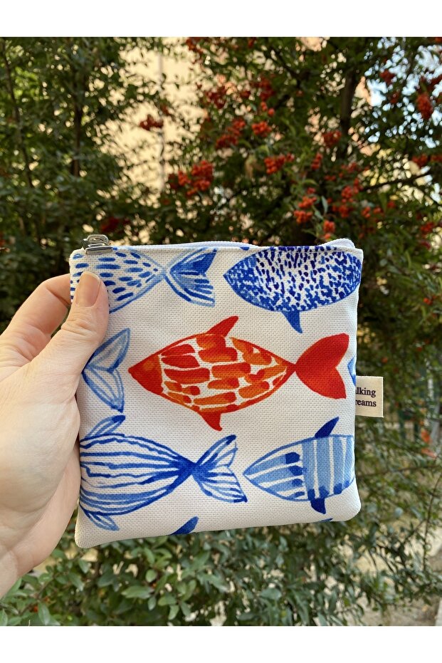 محفظة صغيرة بنمط السمك - 1