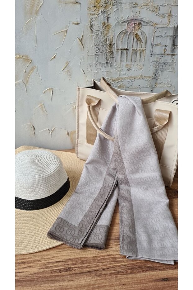 Hint Ipek Monogram Şal - 1