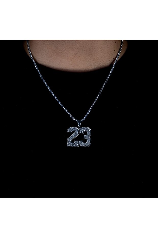 23 Iced Out Çelik Kolye