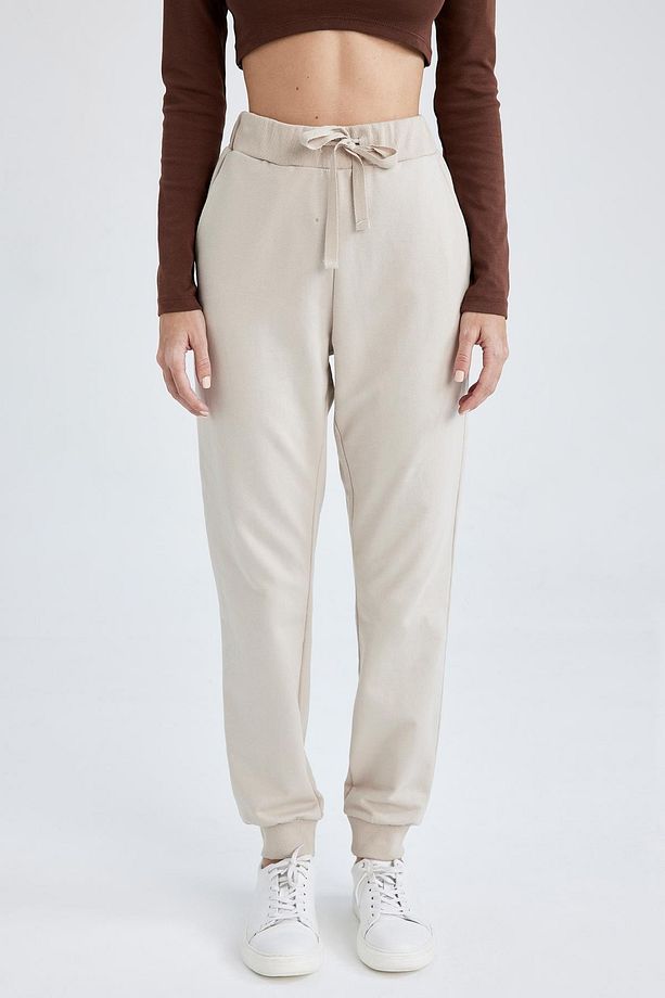 Regular Fit Beli Bağcıklı Cepli Jogger Eşofman Altı - 4