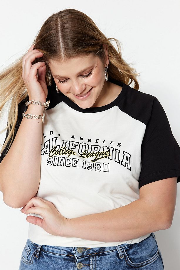 Ekru Renk Bloklu Baskılı %100 Pamuk Örme Büyük Beden T-shirt TBBSS23BF00014 - 2