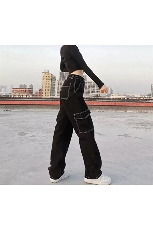 Reverse Stitch Black Cargo Pants - 1