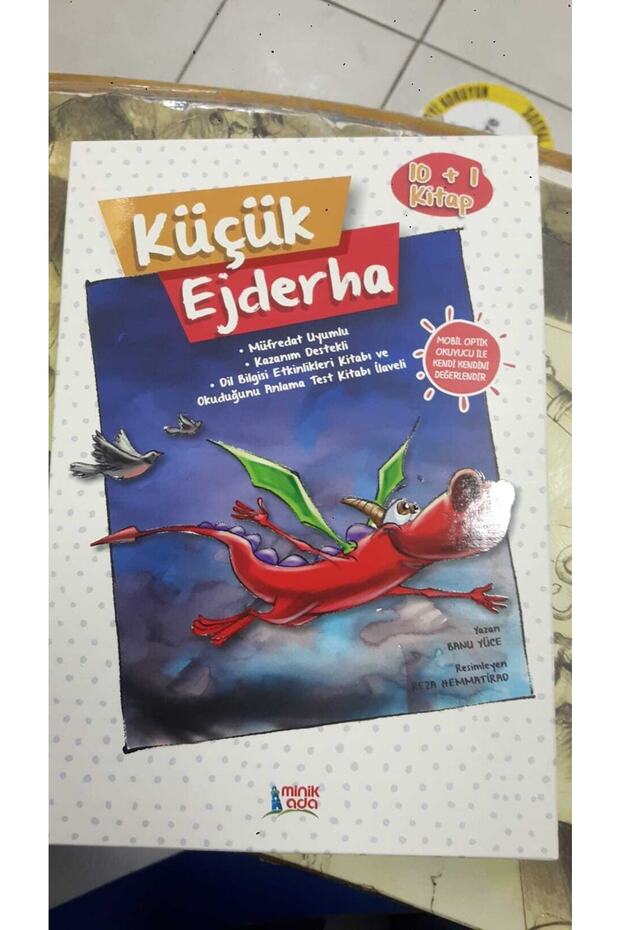 Küçük Ejderha Dizisi 10+1 Kitap Set Poşetli - 1