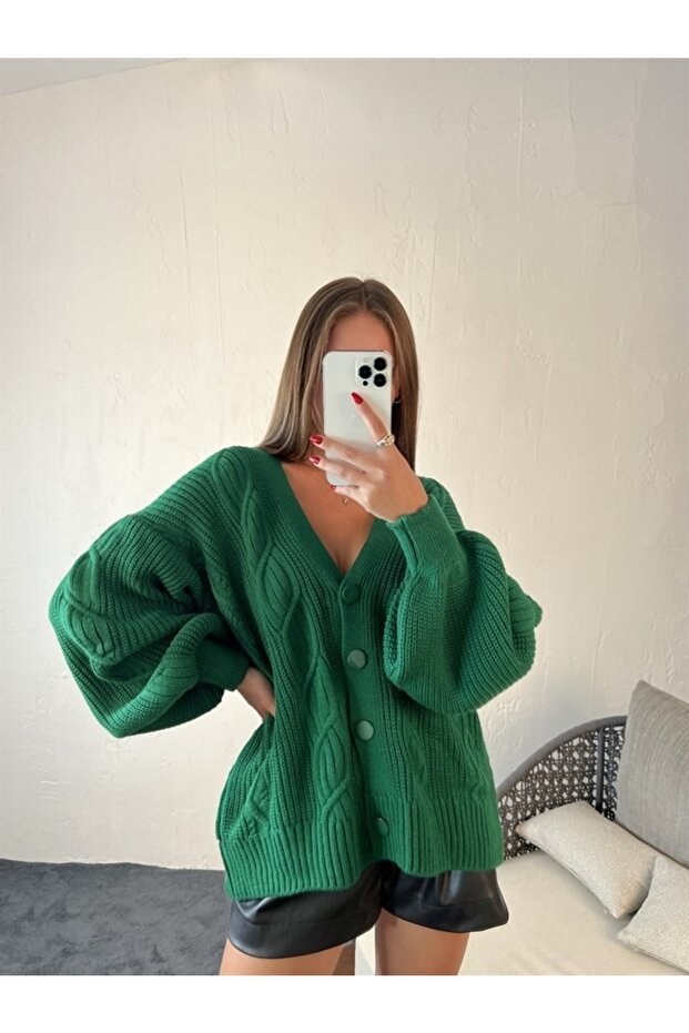 سترة صوفية فضفاضة منقوشة باللون الأخضر - 6