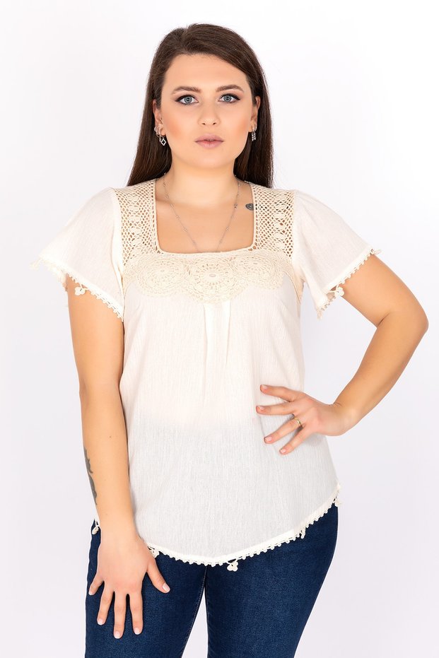 Women's Ecru Lace Collar Sile Cloth Blouse