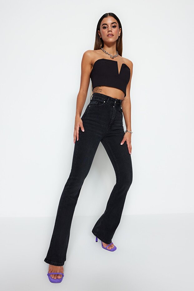 More Sustainable Siyah Yüksek Bel Orta Esnek Flare İspanyol Paça Jeans TWOSS23JE00063 - 6