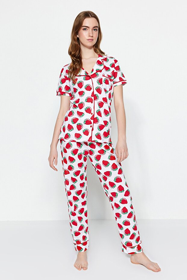 Beyaz Çilek Desenli Biyeli Uyku Bantlı Örme Pijama Takımı THMSS21PT0784 - 2