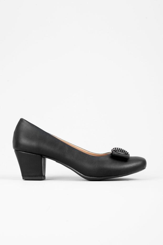 Women's Black Classic Heeled Shoes