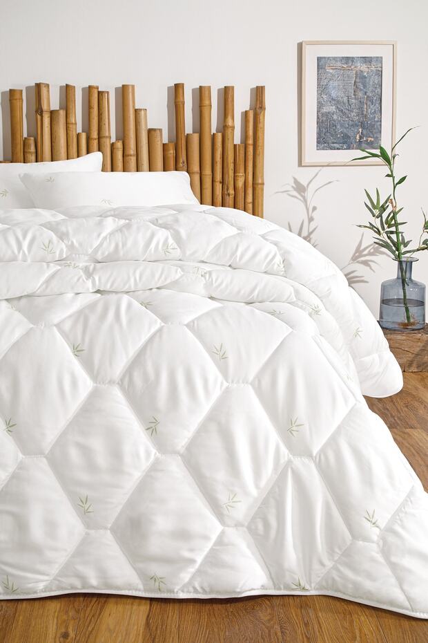 لحاف فردي من نويفو بامبو 300 جرام/م2 - أبيض