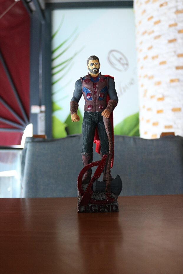 Thor Marvel Figür - 1