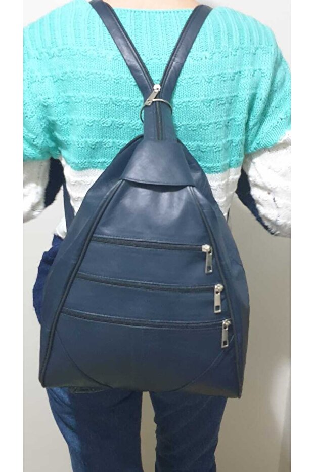 حقيبة ظهر من الجلد الطبيعي باللون الكحلي - 3