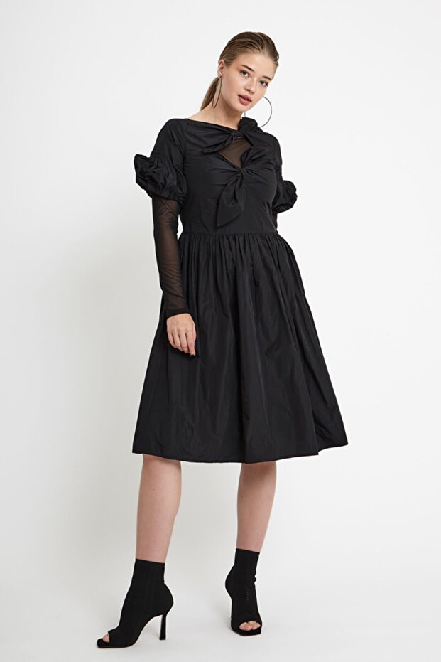 Fiyonk Detaylı Elbise - 4