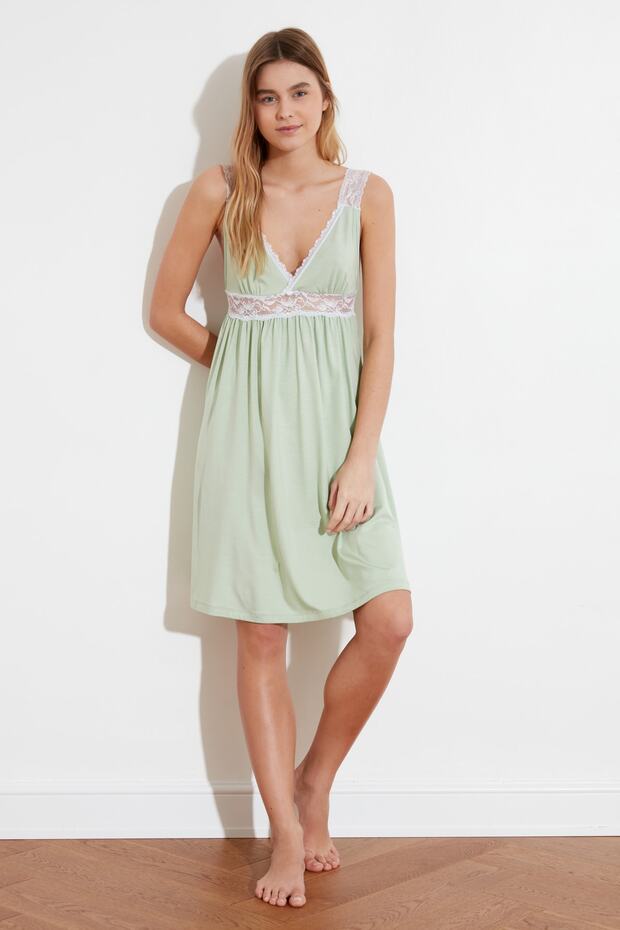 Mintfarbenes, gerüschtes, gestricktes Nachthemd - 3