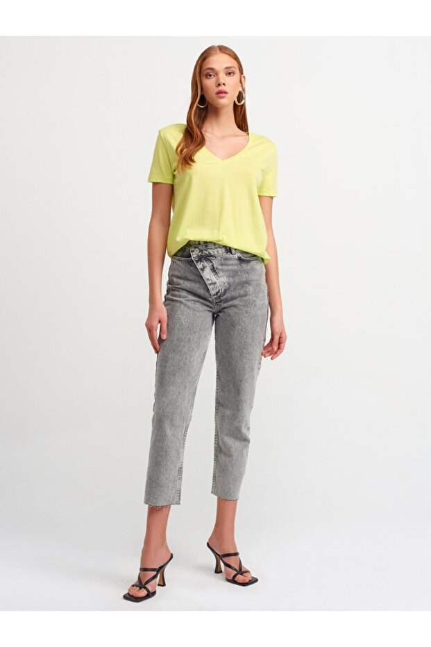 Kadın  Sarı 3470 V Yaka Basic T-shirt - 1