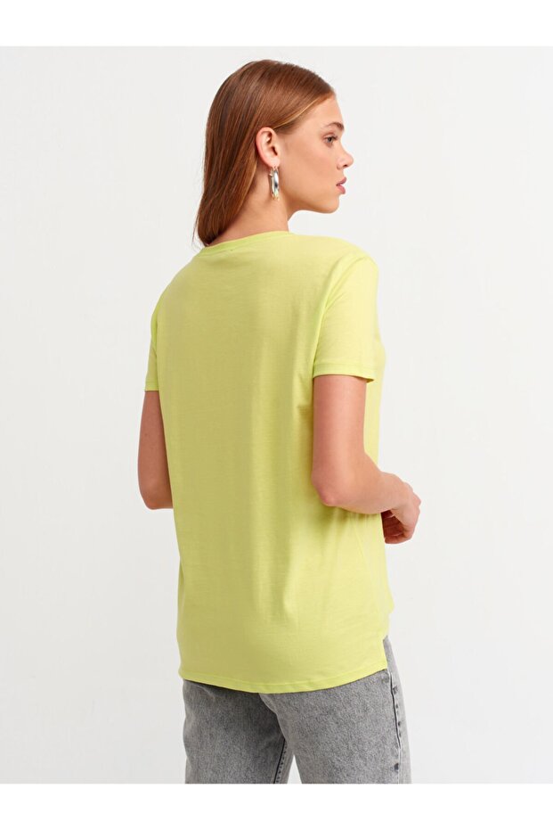 Kadın  Sarı 3470 V Yaka Basic T-shirt - 2