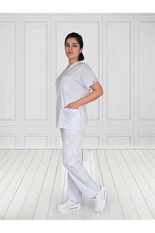 Unisex White Bottom Top Set