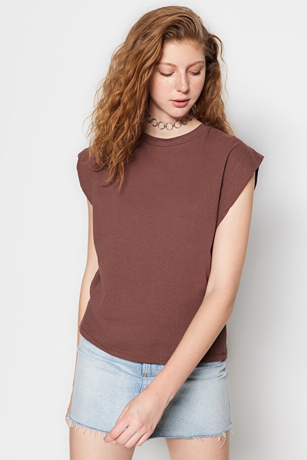 Kahverengi %100 Pamuk Vatka Görünümlü Basic Bisiklet Yaka Örme T-Shirt TWOSS20TS0021 - 2