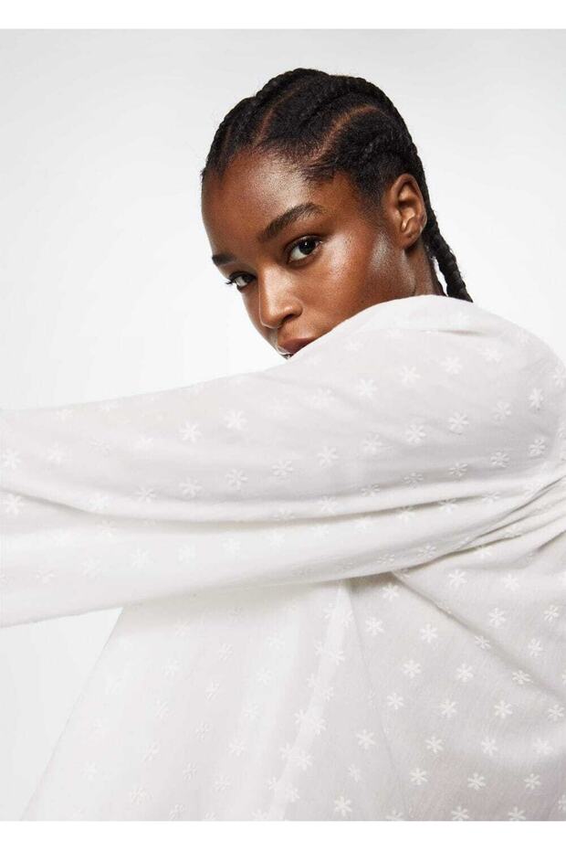 Çiçek Işlemeli Gömlek - 8