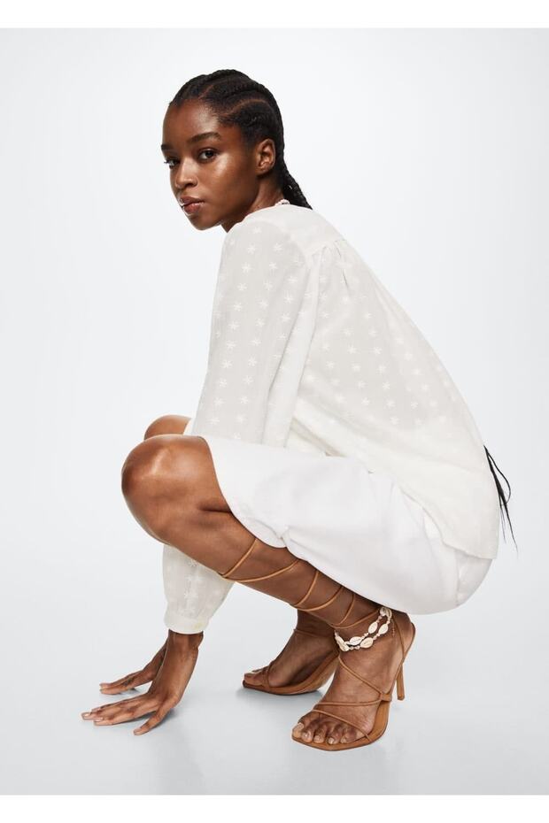 Çiçek Işlemeli Gömlek - 5