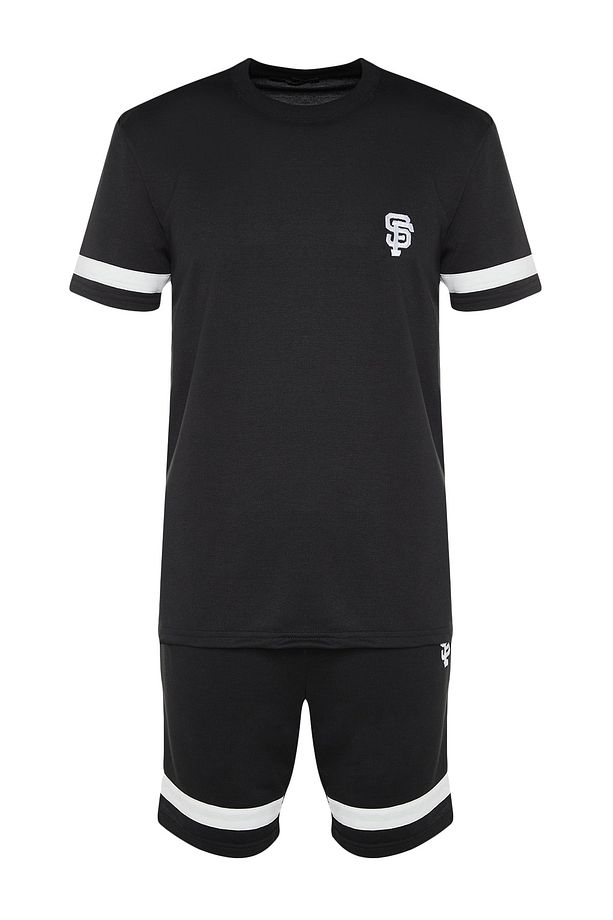 Siyah Eşofman Takımı Regular/Normal Kesim Nakışlı Kontrast Panelli T-Shirt/Şort TMNSS21EM0077 - 7