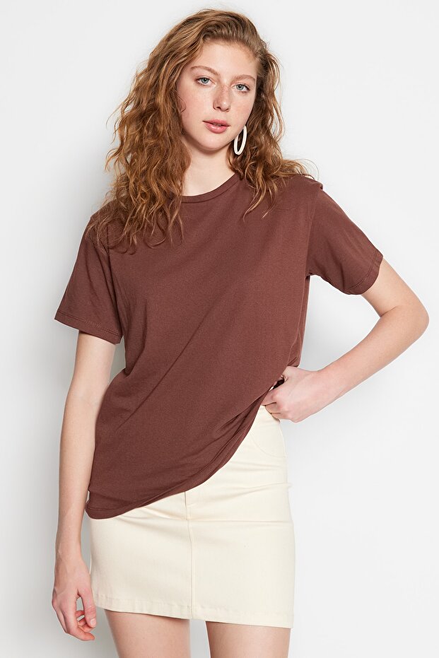 Kahverengi %100 Pamuk Bisiklet Yaka Oversize/Geniş Kalıp Örme T-Shirt TWOSS20TS0134 - 8