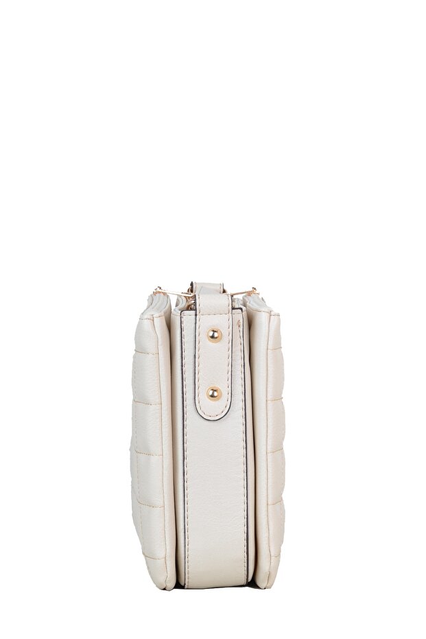 Трикутна сумка з капітоне - 4