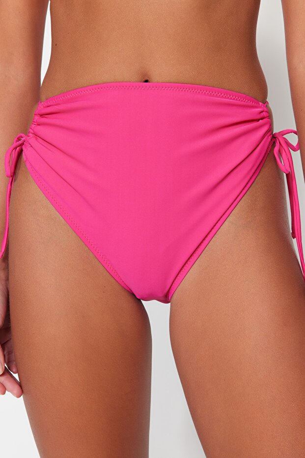 Fuşya Cut Out Detaylı Regular Yüksek Bel Bikini Altı TBESS23BA00018 - 4
