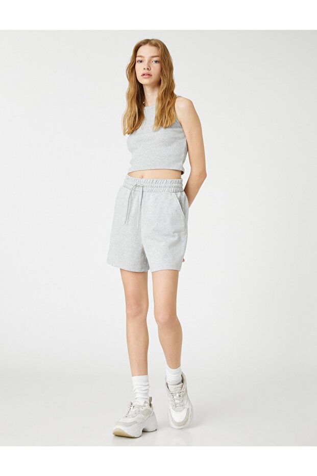 Crop Athlete Slim Cut Crew Neck