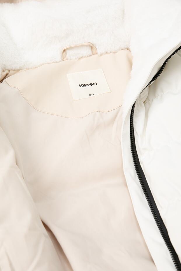Women's Beige Patterned Coat 3WAK20155EW