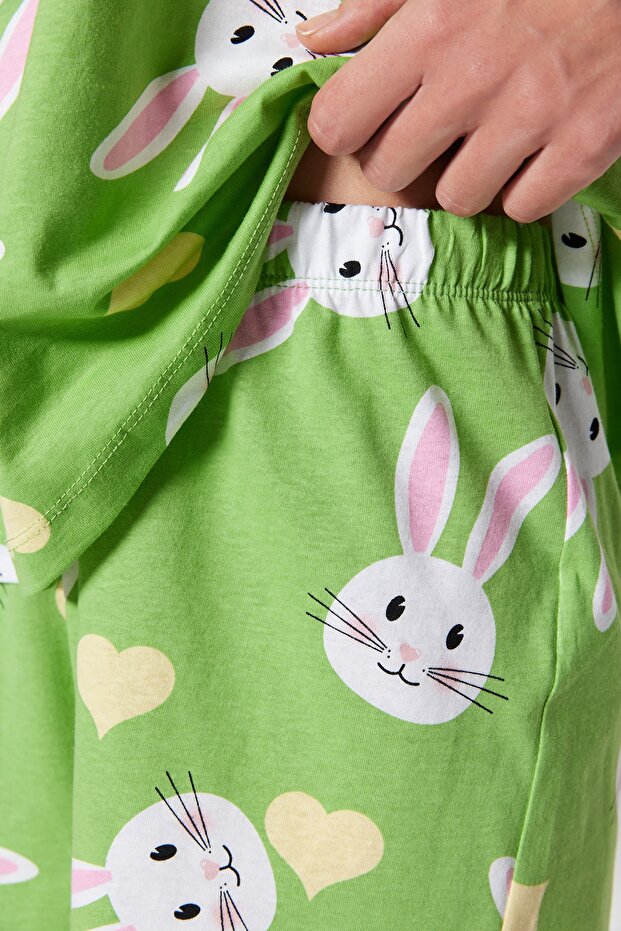 Yeşil %100 Pamuklu Kalpli Tavşan Desenli Şortlu Örme Pijama Takımı THMSS23PT00005 - 4