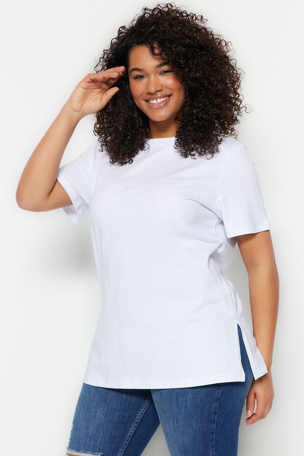 Beyaz Relaxed Bisiklet Yaka Yırtmaçlı %100 Pamuk Örme T-Shirt TBBSS22BF0031 - 1