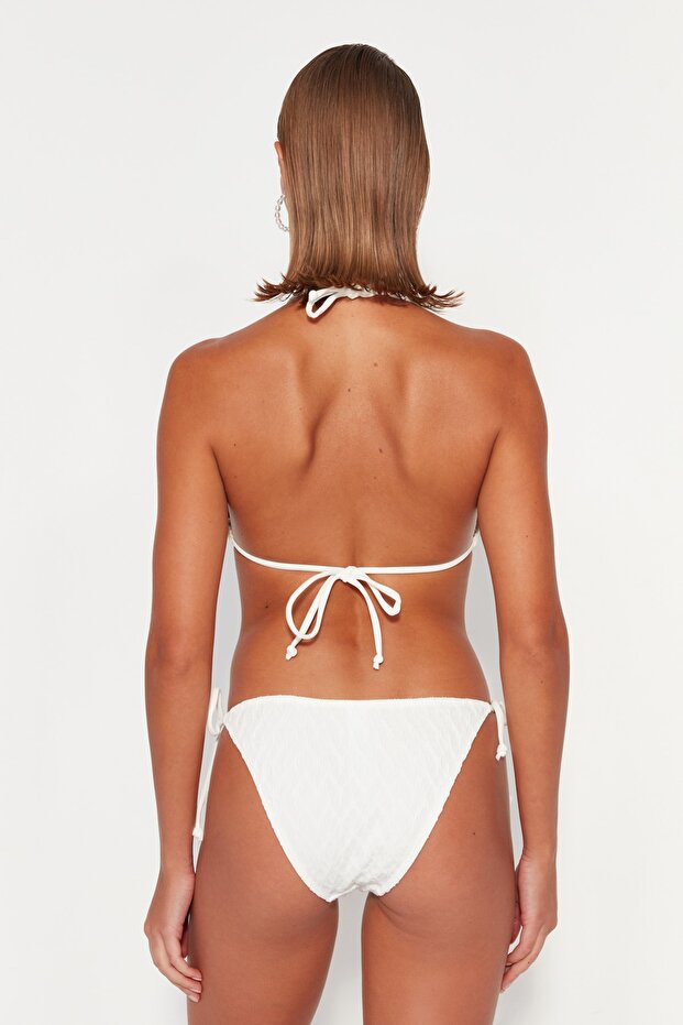 Ekru Dokulu Üçgen Kaplı Bikini Üstü TBESS23BU00272 - 7
