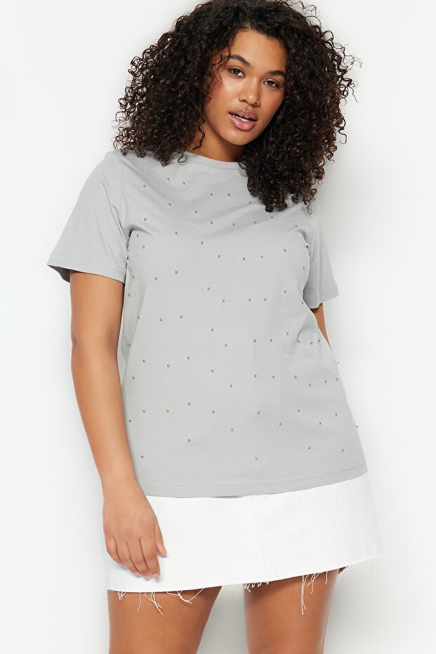 Gri Bisiklet Yaka Aksesuarlı %100 Pamuk Örme T-shirt TBBSS23BF00005 - 1
