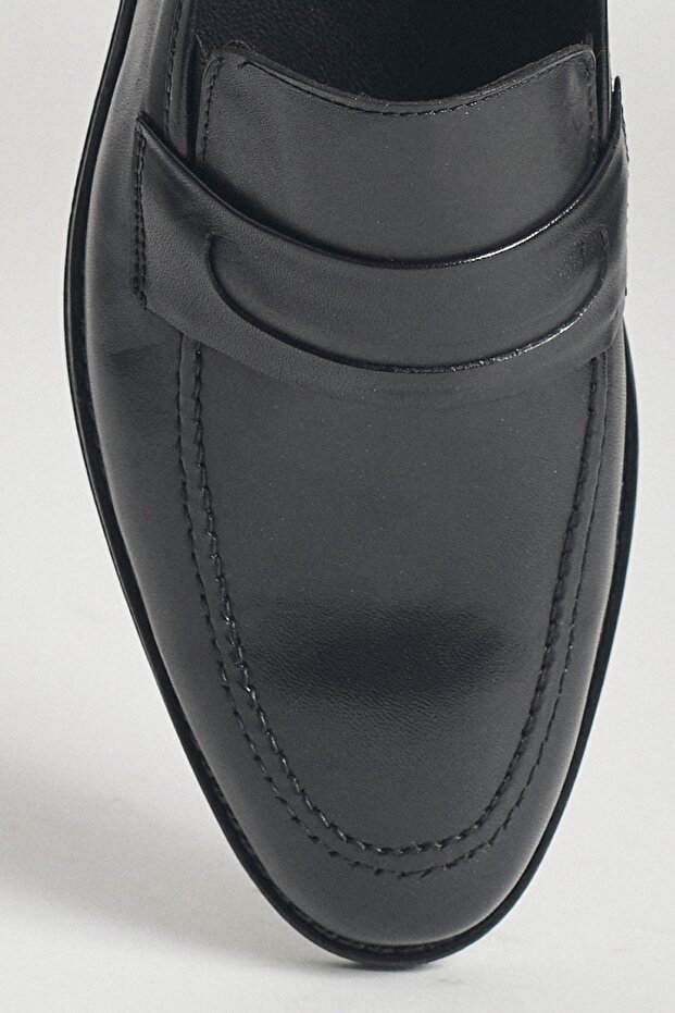 حذاء كلاسيكي أسود بدون نمط للرجال - 6