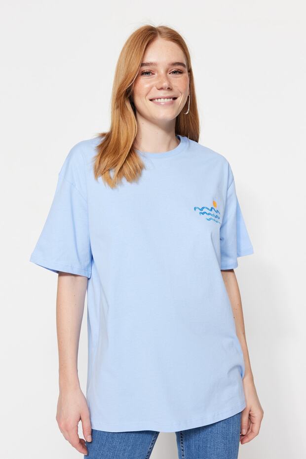 Açık/Bebe Mavi %100 Pamuk Sırt ve Göğüs Baskılı Boyfriend Örme T-Shirt TWOSS23TS00058 - 8