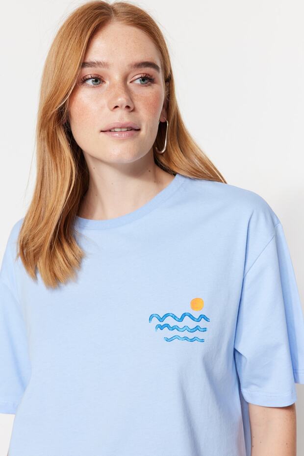 Açık/Bebe Mavi %100 Pamuk Sırt ve Göğüs Baskılı Boyfriend Örme T-Shirt TWOSS23TS00058 - 9