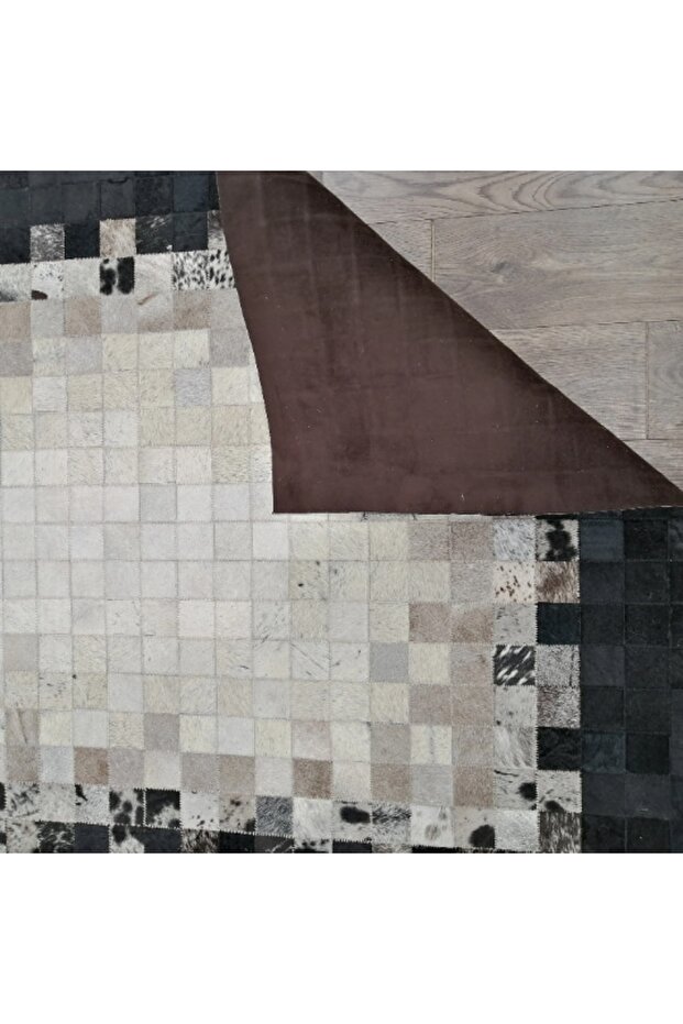 Siyah & Krem Dana Derisi Patchwork Halı - 3