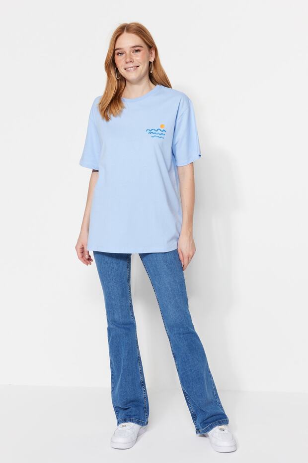 Açık/Bebe Mavi %100 Pamuk Sırt ve Göğüs Baskılı Boyfriend Örme T-Shirt TWOSS23TS00058 - 11