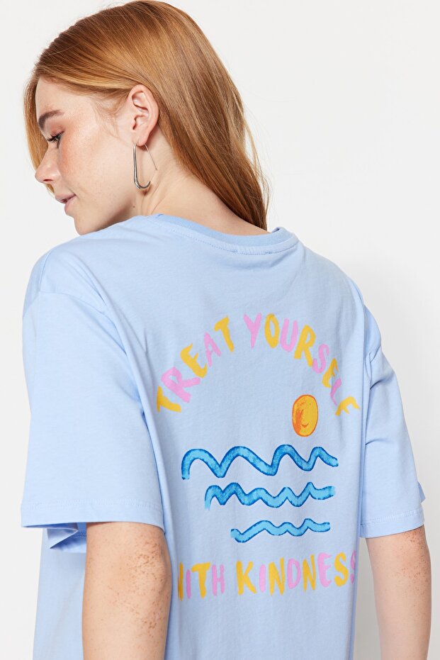 Açık/Bebe Mavi %100 Pamuk Sırt ve Göğüs Baskılı Boyfriend Örme T-Shirt TWOSS23TS00058 - 7